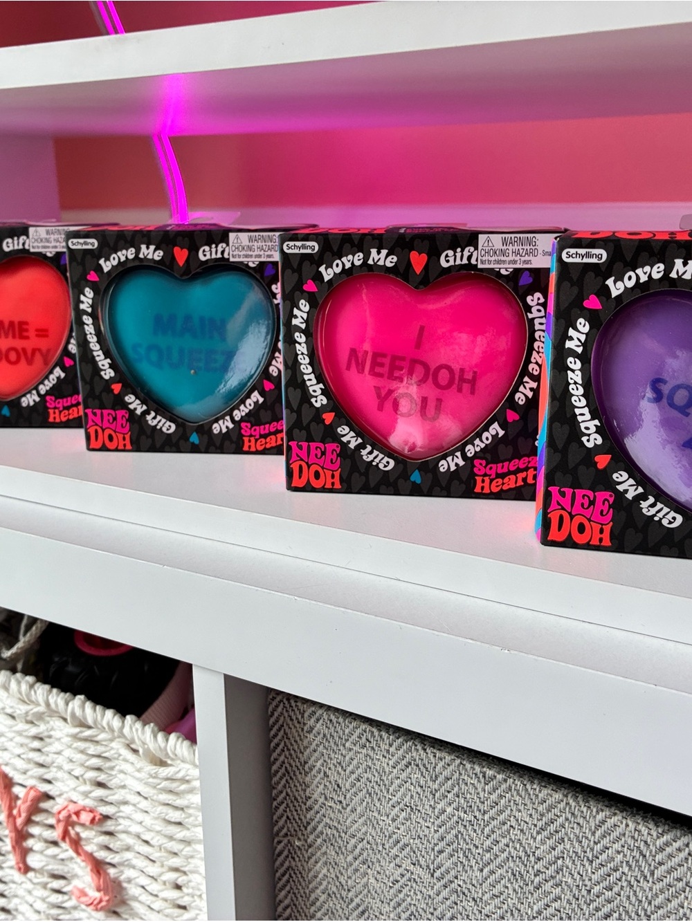 NeeDoh Squeeze Heart AUTHENTIC 4 different colors (4 for 90) - Picture 6 of 6